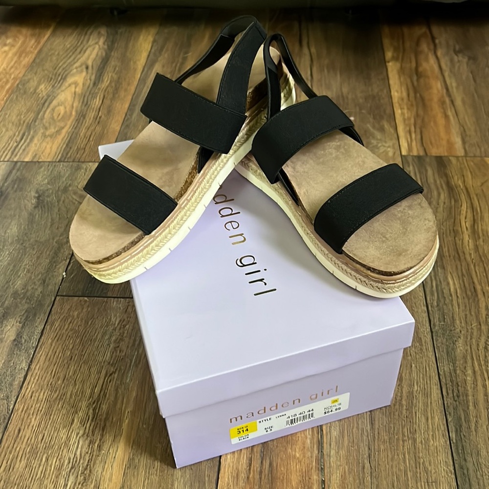 Madden girl sandals